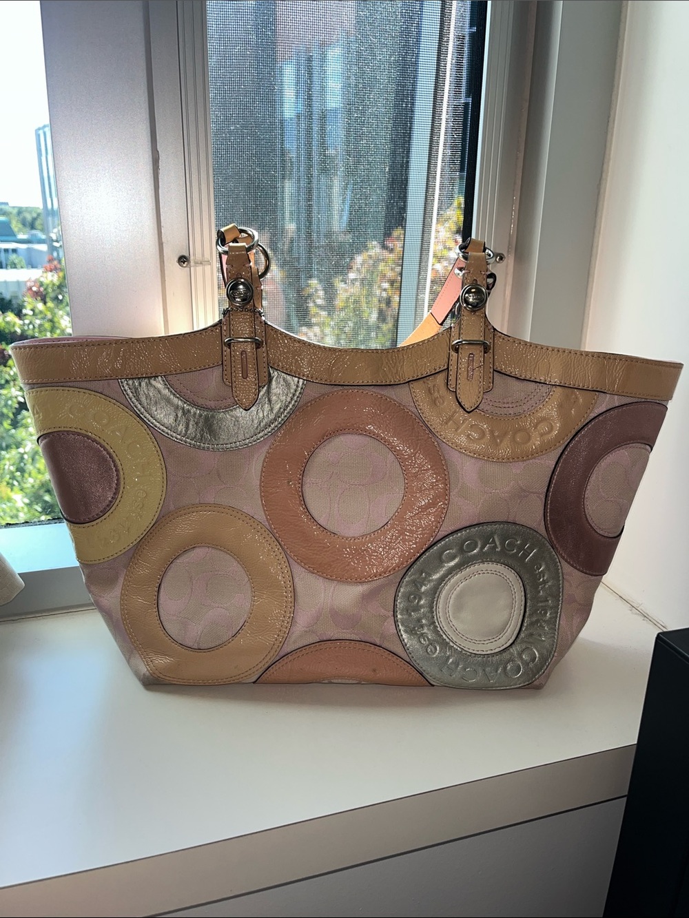 Coach Pink/Multicolor Carly Signature C Canvas & Patchwork T